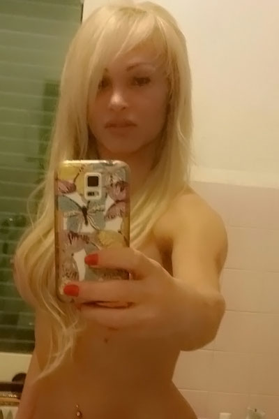 Lolita Barby foto selfie trans 6